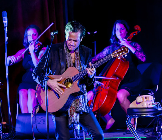 Adam Cohen – Mehr als nur Leonard Cohens Sohn?