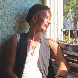 AxlMakana2015_small
