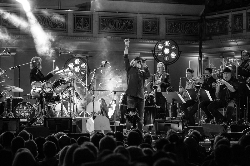 Mandoki berlin 1703059F9F4949