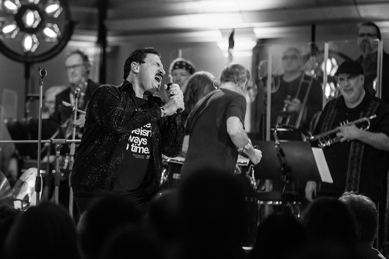 Mandoki berlin 1703059F9F5135